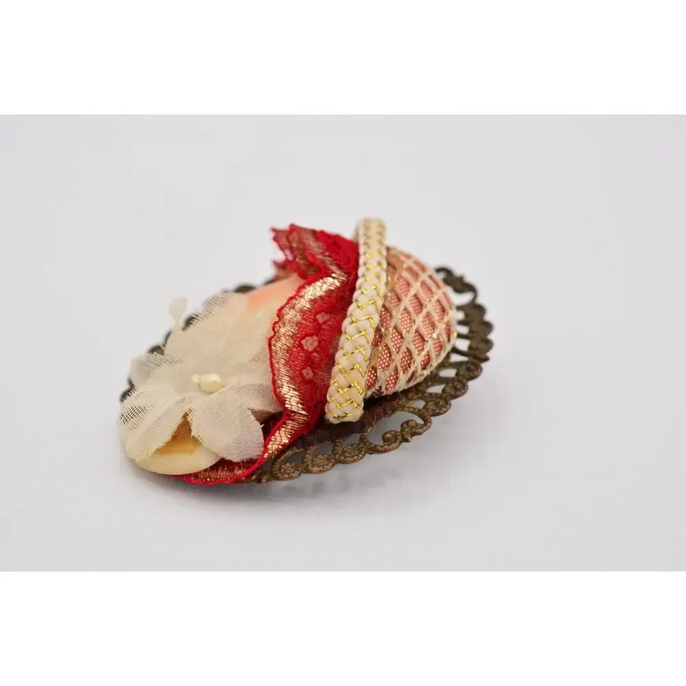 Unbranded stunning brooch